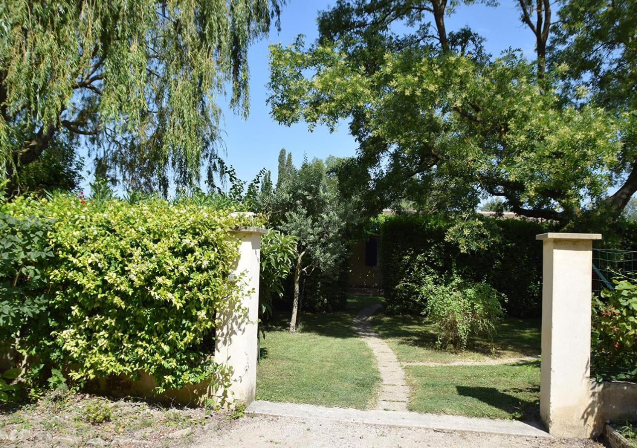 La Maison Des Invites Pernes-les-Fontaines Kültér fotó